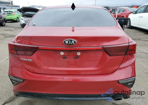 2021 Kia Forte Lxs z USA, uszkodzony, nr VIN 3KPF24AD5ME410092